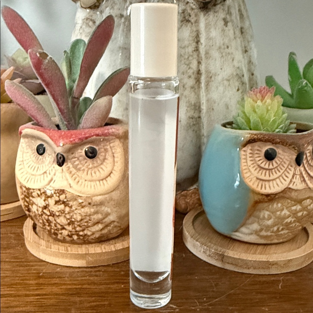Stiylar Grapefruit Grove Roll-On Fragrance - Coral Accent - Picture 2 of 2